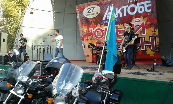 В Ретро-парке состоялась акция, посвящённая началу сезона на &laquo;Актобе радио&raquo;