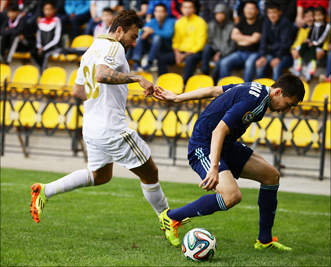 Сгоняли в ничейку