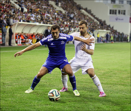 Наши футболисты одержали уверенную победу над гостями из Грузии - 3:0