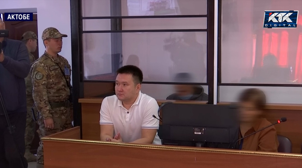 убил врача.jpg