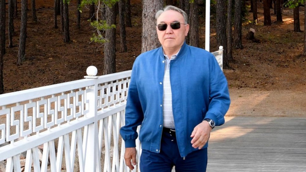 назарбаев.jpg назарбаев.jpg