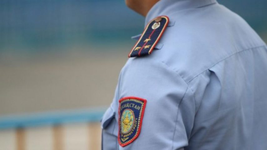 следить за базаром.jpg
