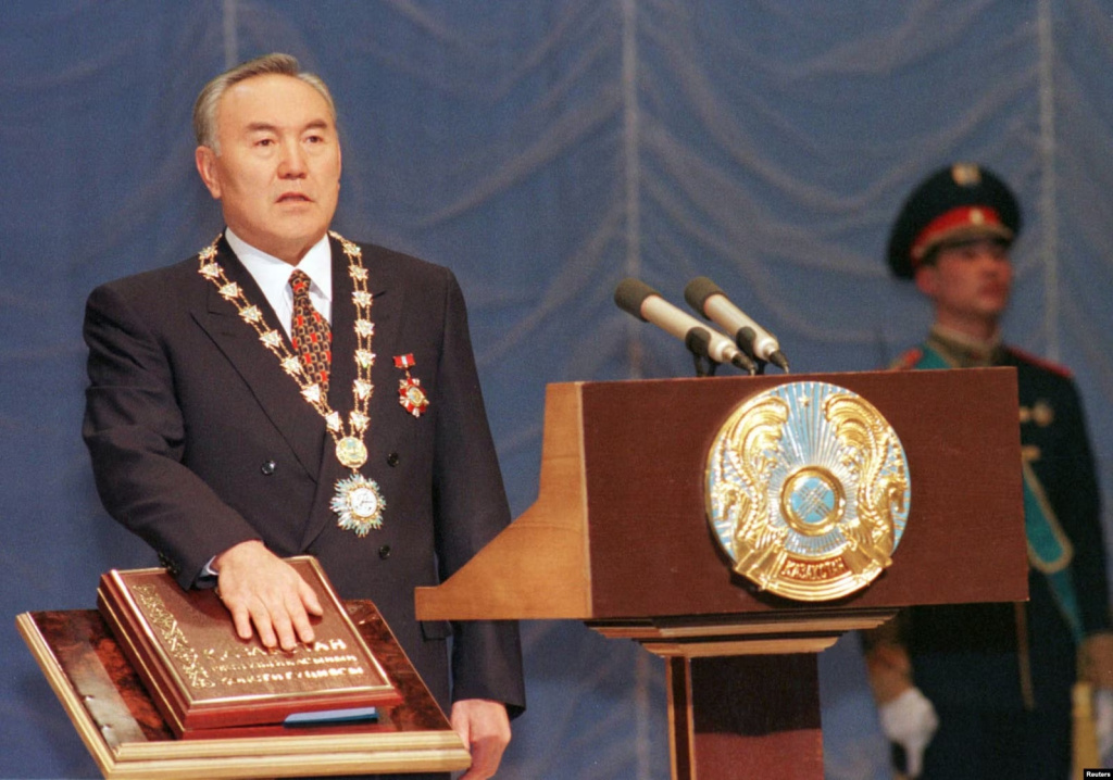 Церемония инаугурации Нурсултана НАЗАРБАЕВА. 20 января 1999 года..jpg