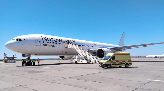 самолёт.png самолёт.png