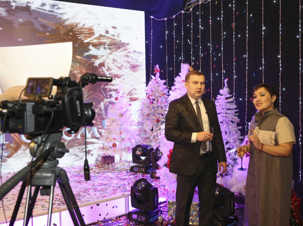 новогодний_огонек1.jpg новогодний_огонек1.jpg